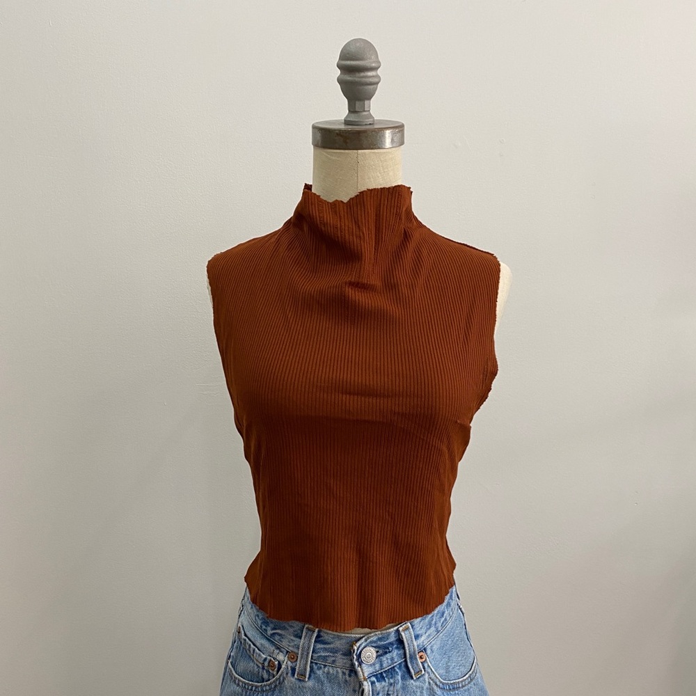 Raw cut rust tank top